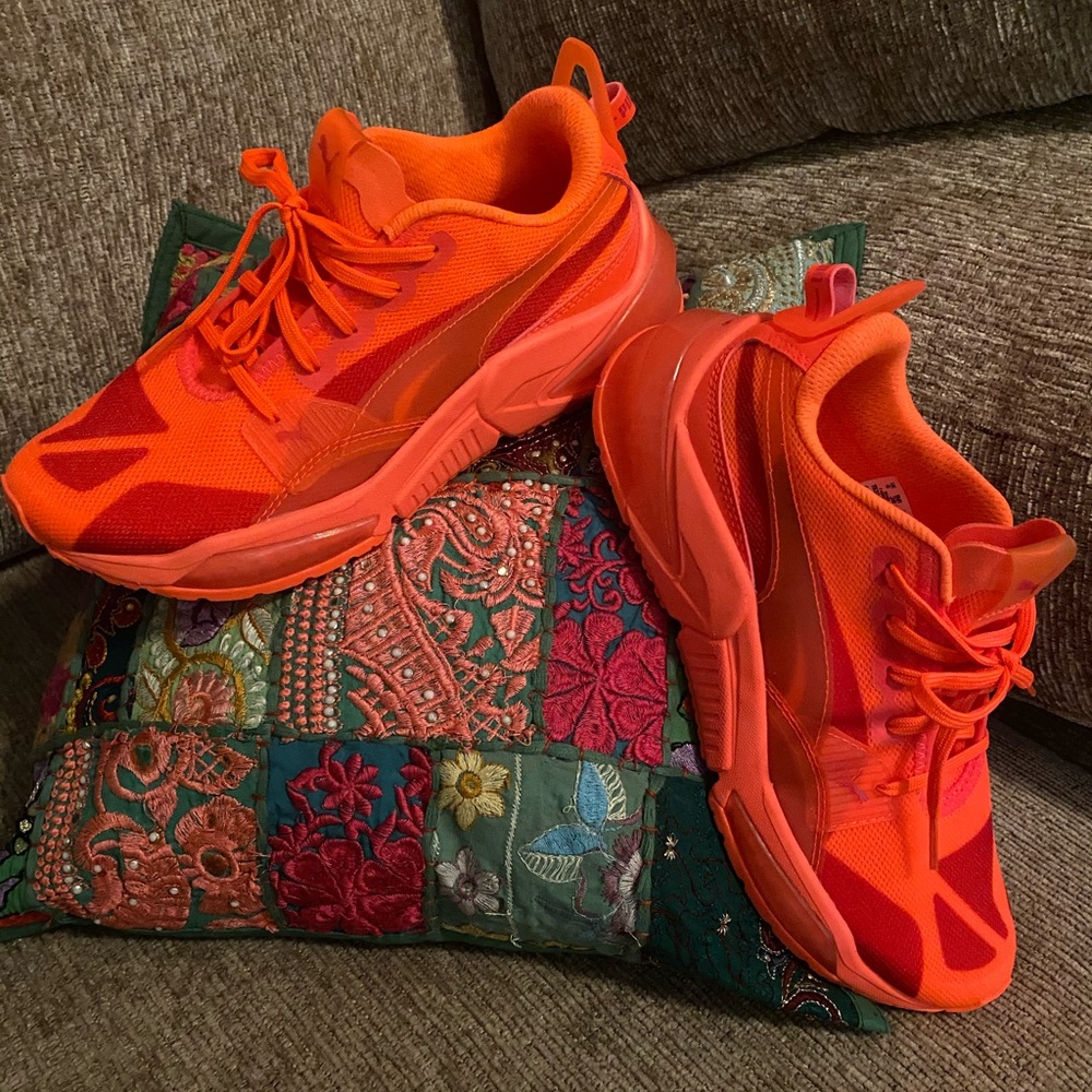 🌸Pretty Puma Sneakers🌸